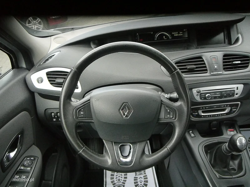 Renault Grand Scenic II 15