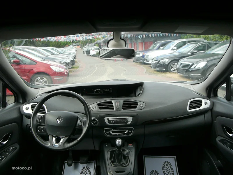 Renault Grand Scenic II 16