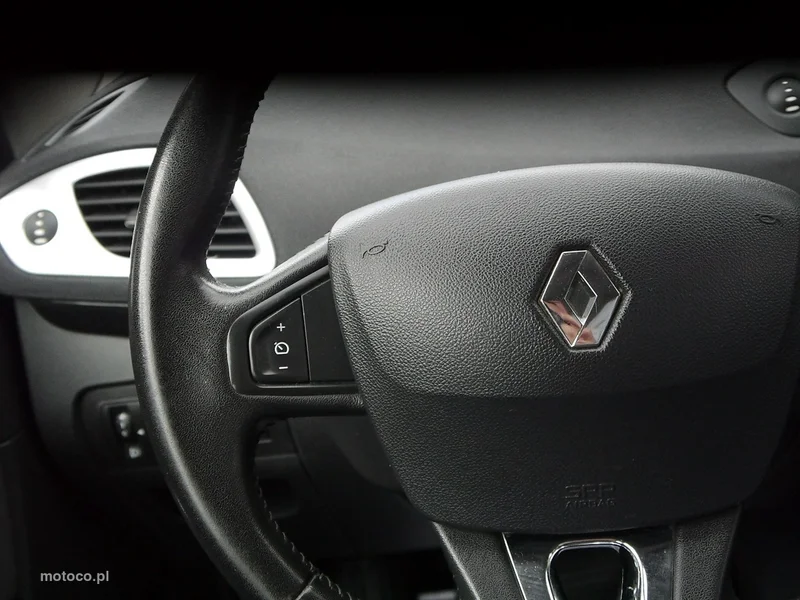 Renault Grand Scenic II 29