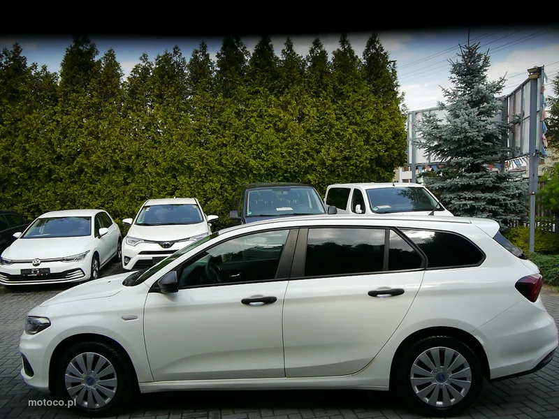 Fiat Tipo 8