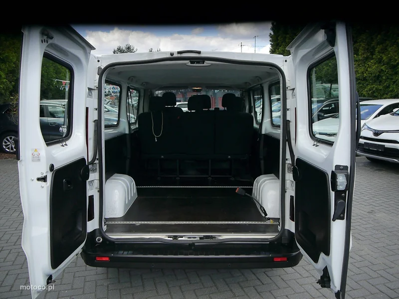Renault Trafic III 16