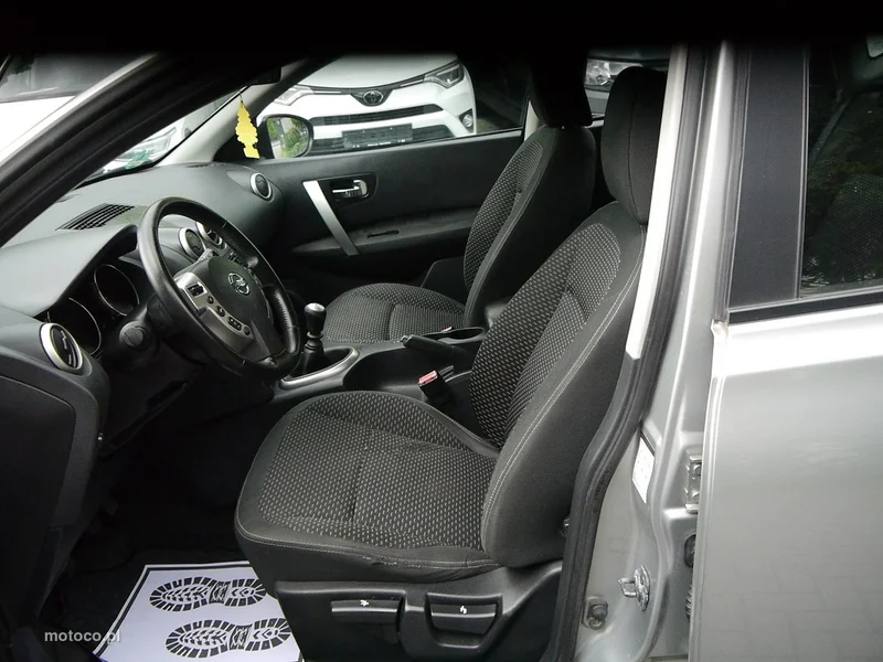 Nissan Qashqai 24
