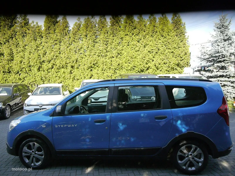 Dacia Lodgy 10