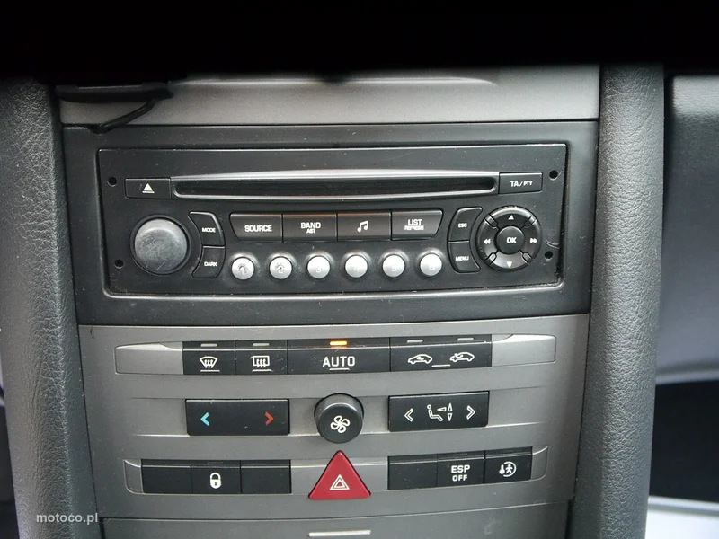 Peugeot 407 25