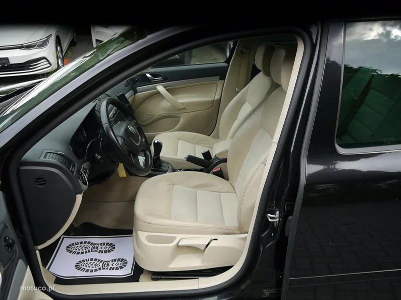 Skoda Octavia II 30