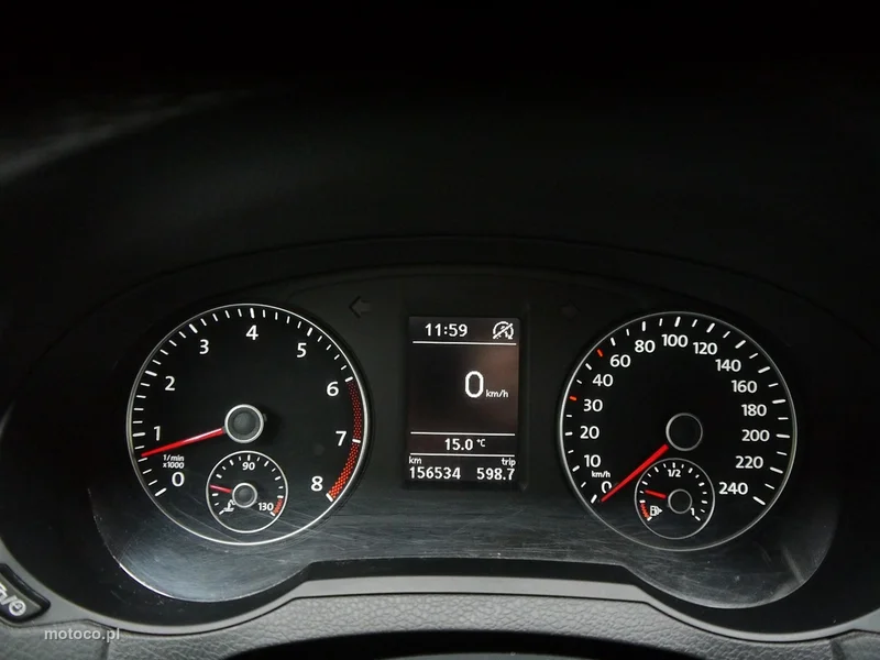 Volkswagen Sharan 7N 41