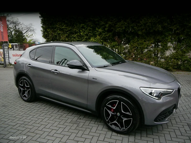 Alfa Romeo Stelvio 13