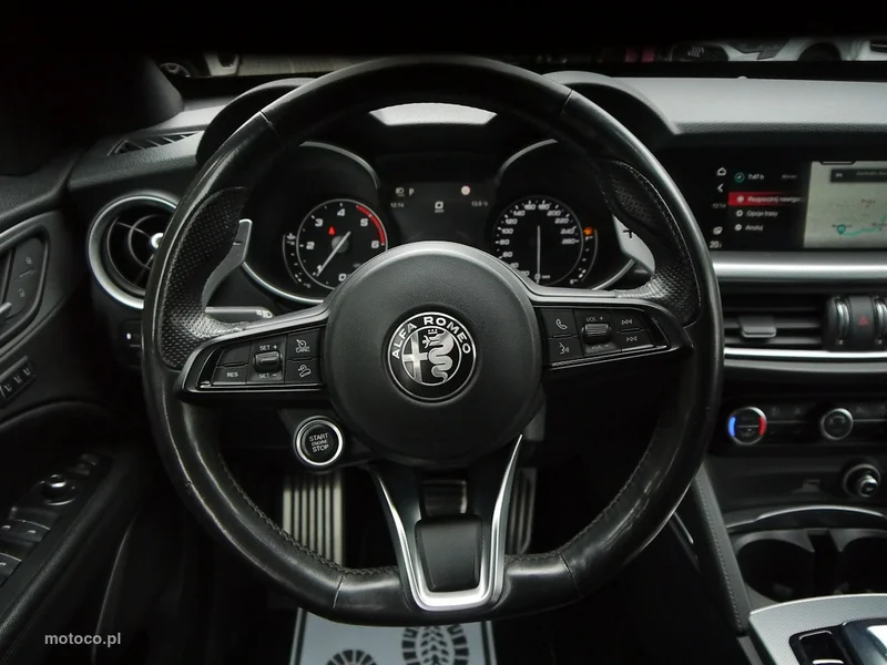 Alfa Romeo Stelvio 20