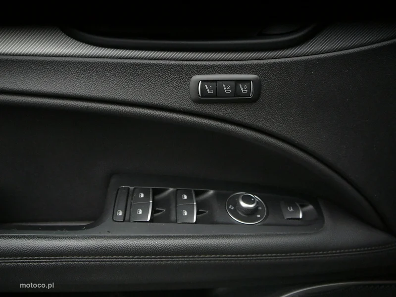 Alfa Romeo Stelvio 40