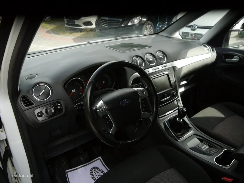 Ford Galaxy II 23