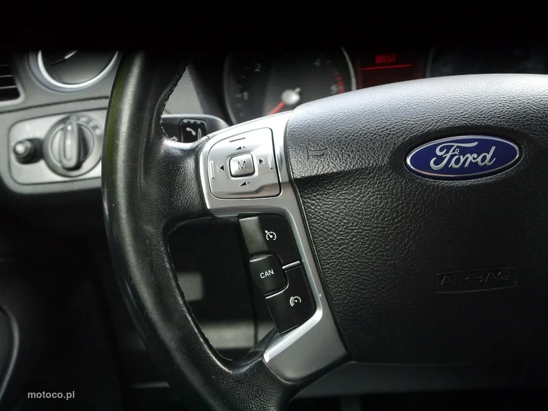 Ford Galaxy II 30