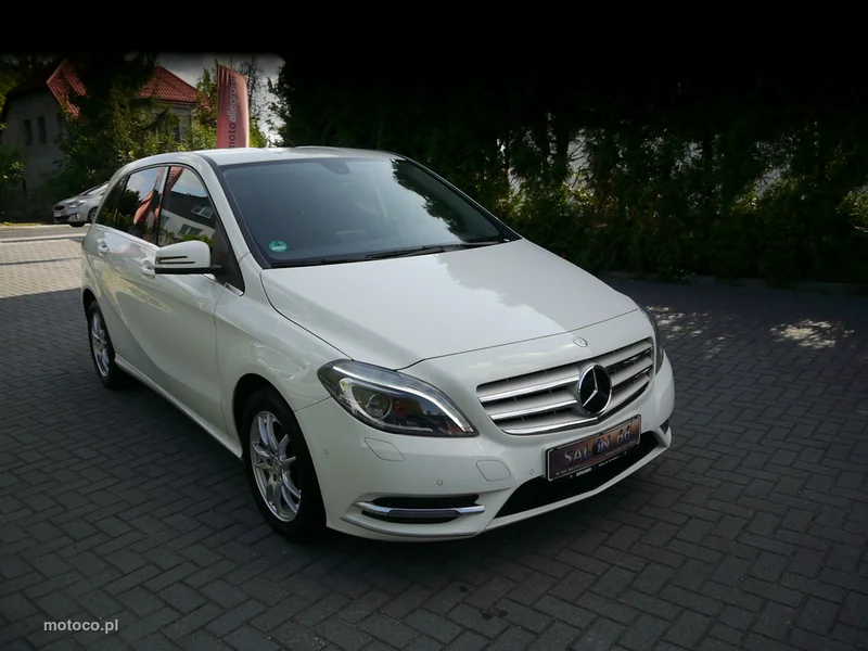 Mercedes-Benz Klasa B W246 B 180 4