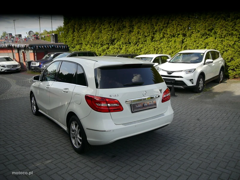 Mercedes-Benz Klasa B W246 B 180 6