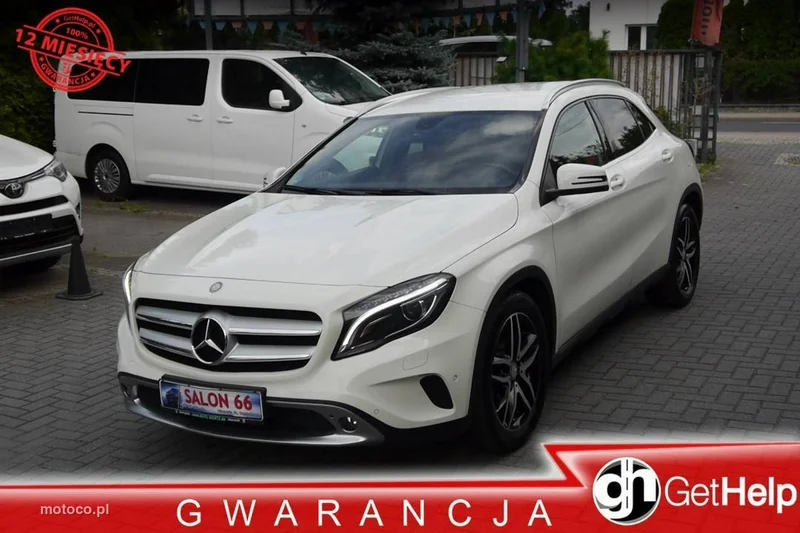 Mercedes-Benz GLA X156 GLA 180 2