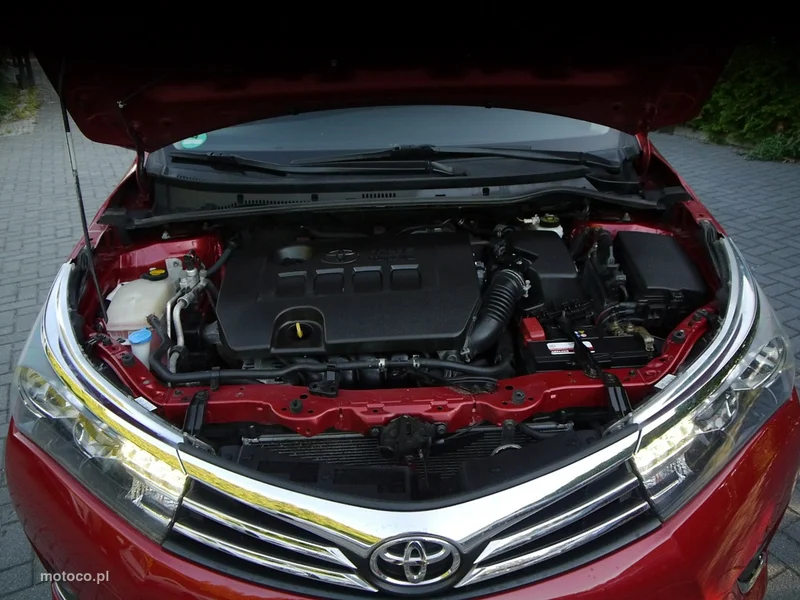 Toyota Corolla E160/E170 17