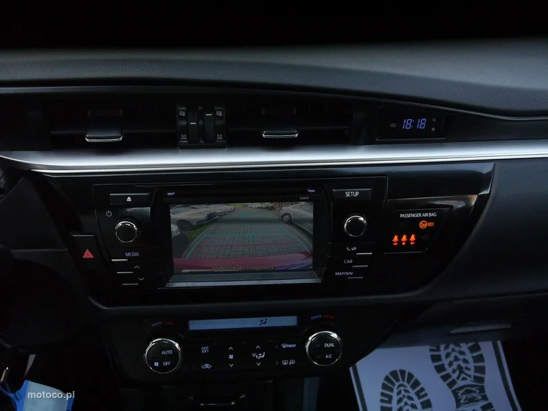 Toyota Corolla E160/E170 22