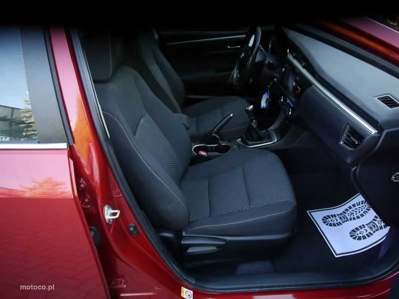 Toyota Corolla E160/E170 28