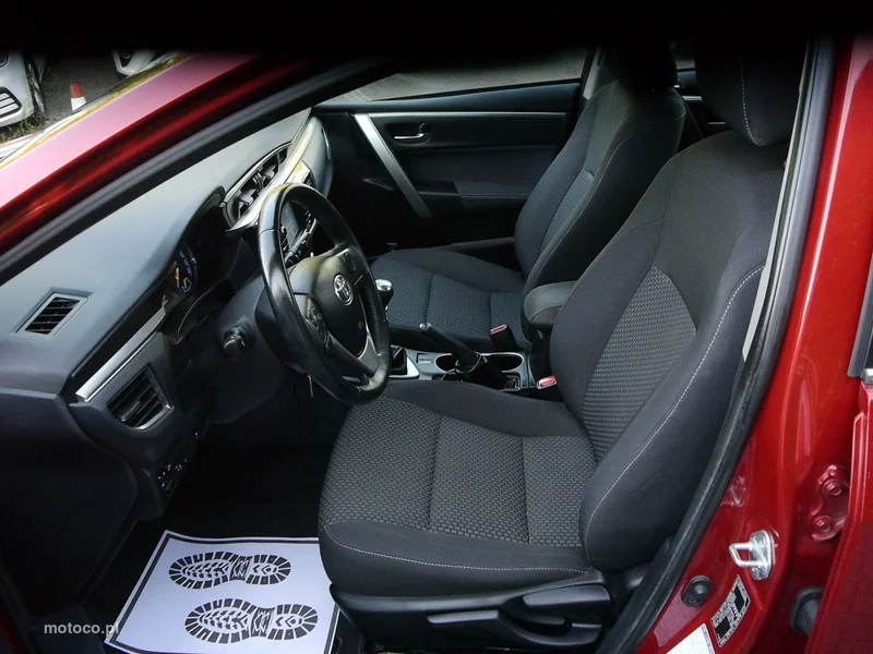 Toyota Corolla E160/E170 29