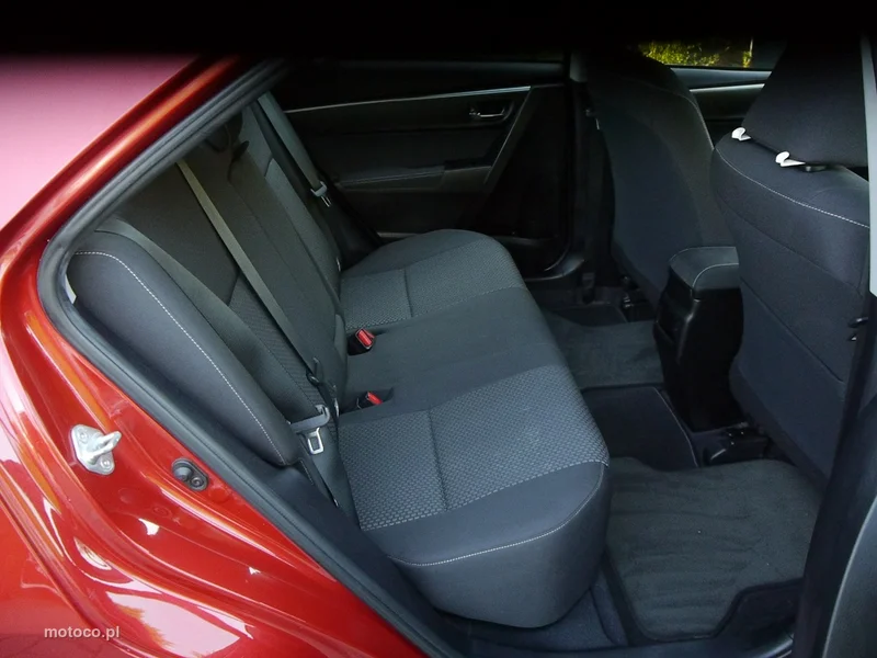 Toyota Corolla E160/E170 30