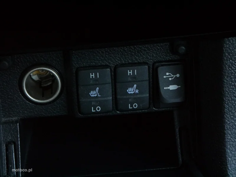 Toyota Corolla E160/E170 42