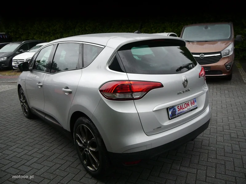 Renault Scenic IV 11