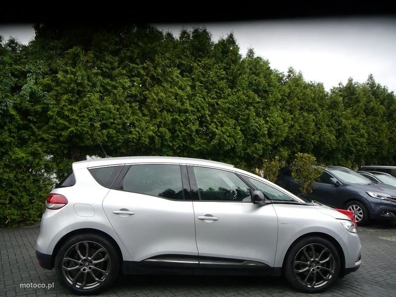 Renault Scenic IV 16