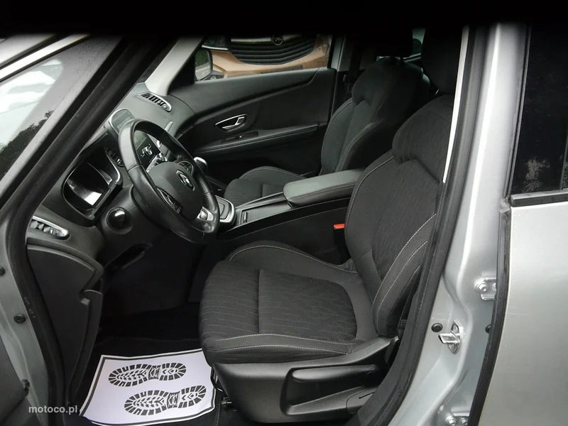 Renault Scenic IV 24