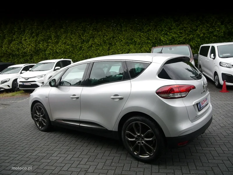 Renault Scenic IV 10