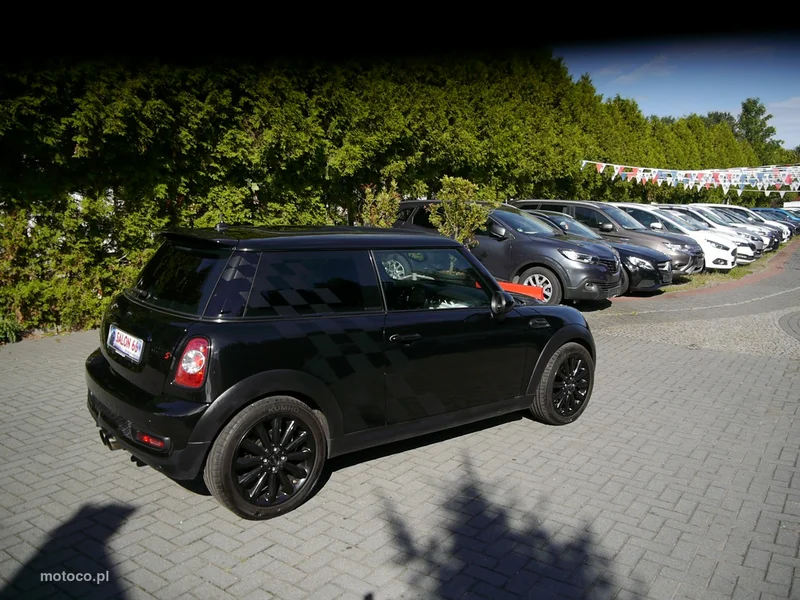 MINI Cooper S 12