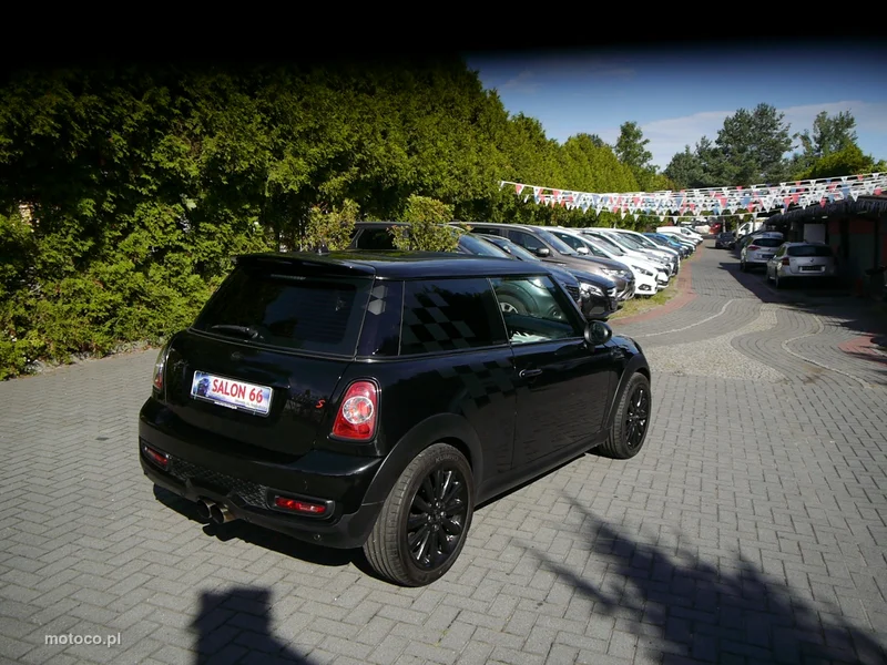 MINI Cooper S 5