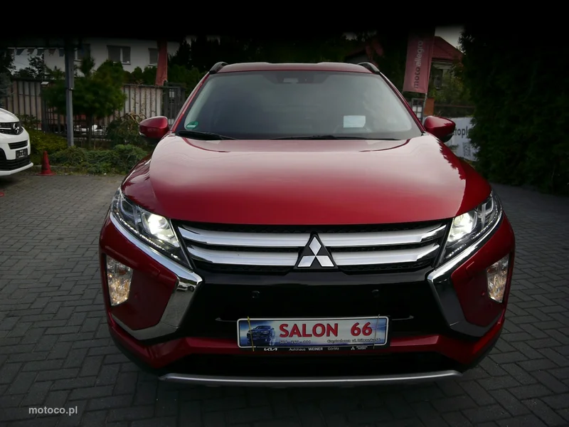 Mitsubishi Eclipse Cross 8