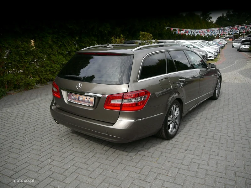 Mercedes-Benz Klasa E W212 E 200 5