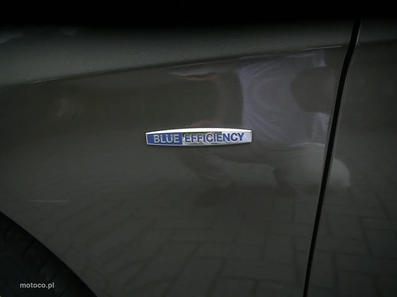 Mercedes-Benz Klasa E W212 E 200 42