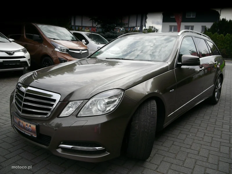 Mercedes-Benz Klasa E W212 E 200 7
