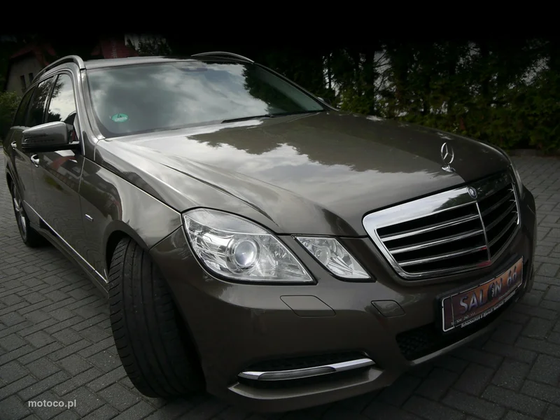 Mercedes-Benz Klasa E W212 E 200 8