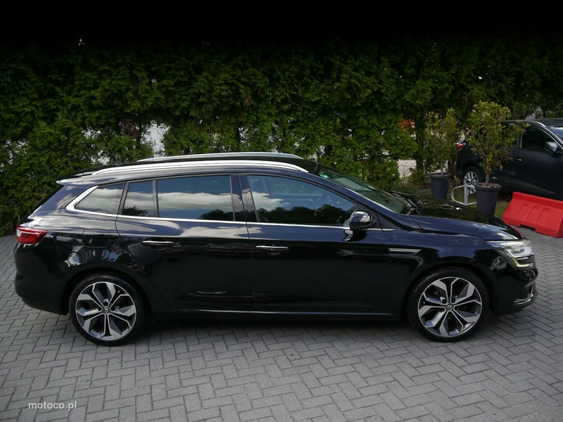Renault Megane IV 10