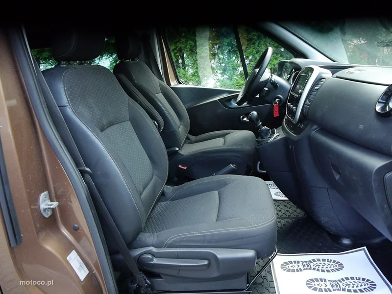 Opel Vivaro 26