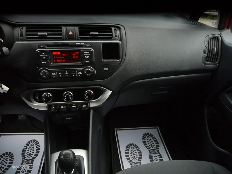 Kia Rio 20