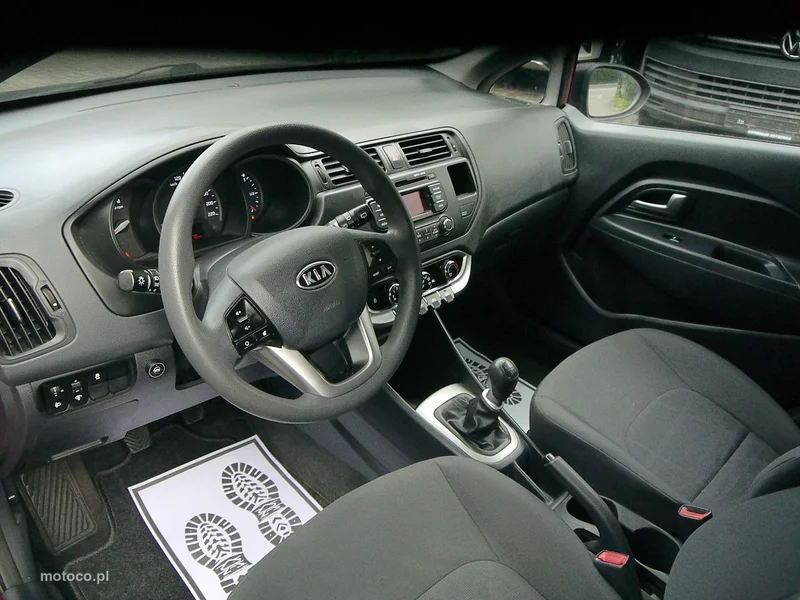 Kia Rio 21