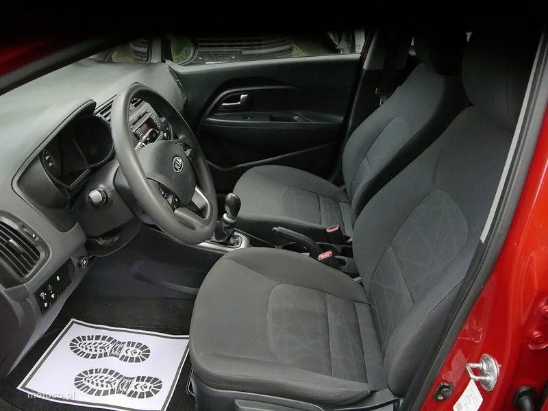 Kia Rio 27