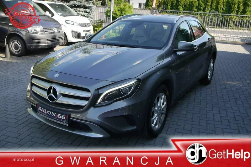 Mercedes-Benz GLA X156 GLA 200 2