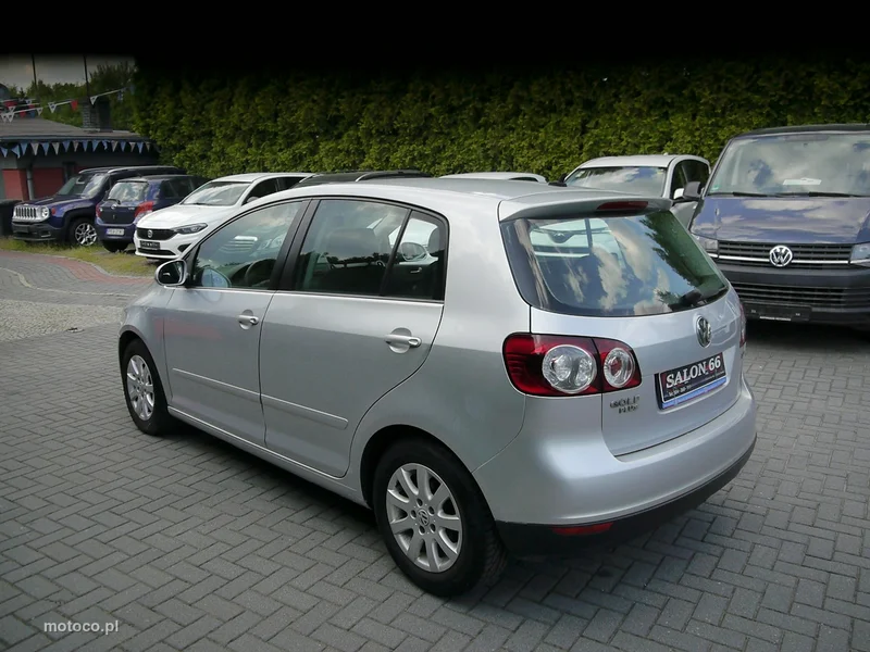 Volkswagen Golf Plus V 12