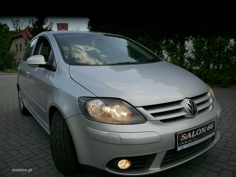 Volkswagen Golf Plus V 8