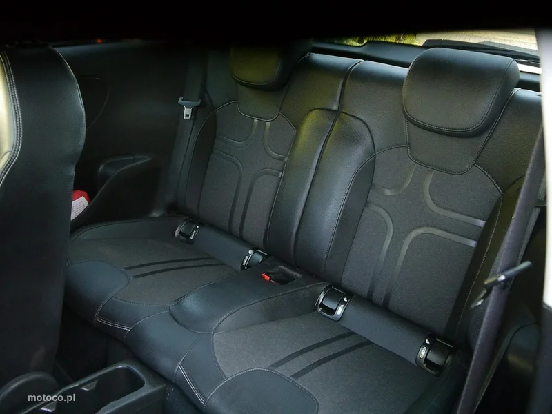 Opel Adam 32
