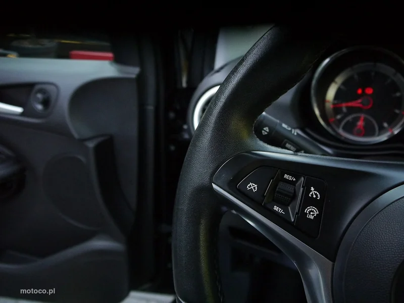 Opel Adam 36