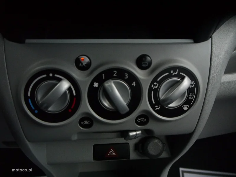 Suzuki Alto 25