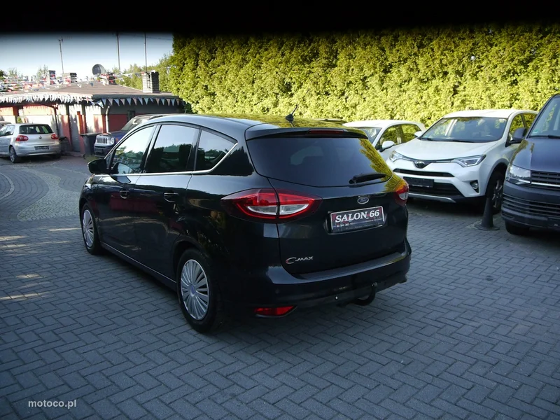 Ford C-Max II 6