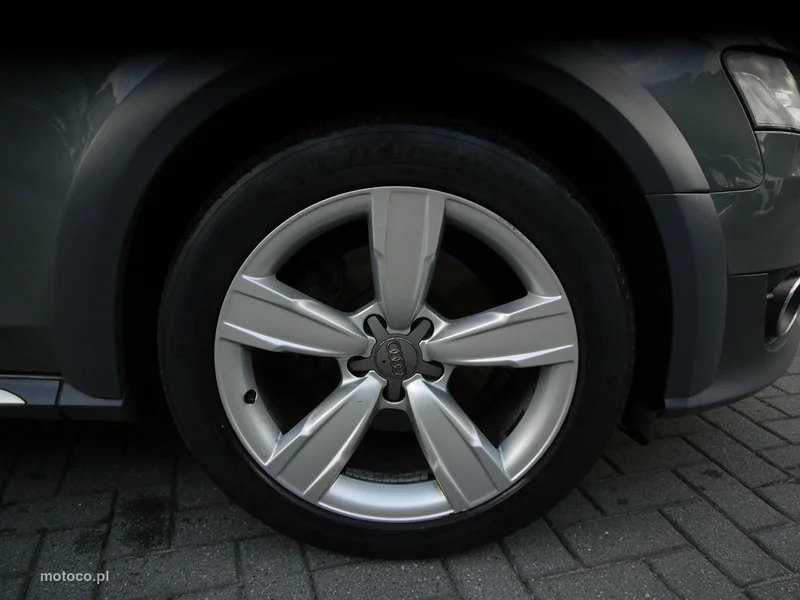 Audi A4 Allroad B8 38
