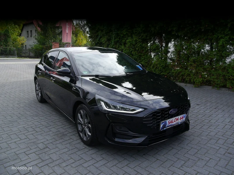 Ford Focus IV 3
