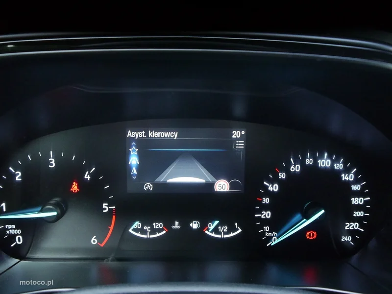 Ford Focus IV 21